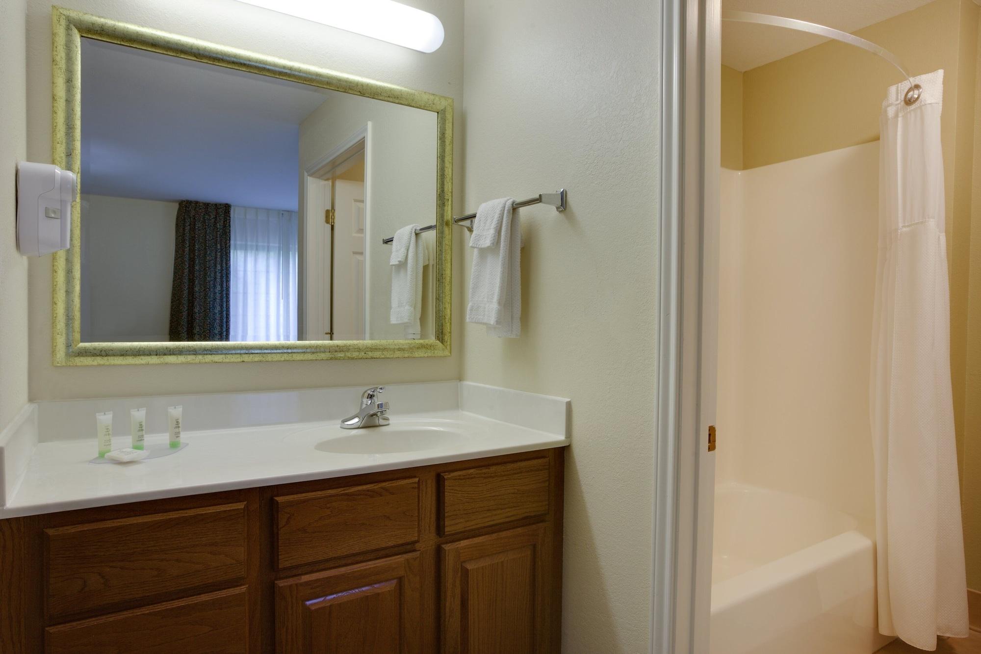 Staybridge Suites Corning By Ihg Exterior foto